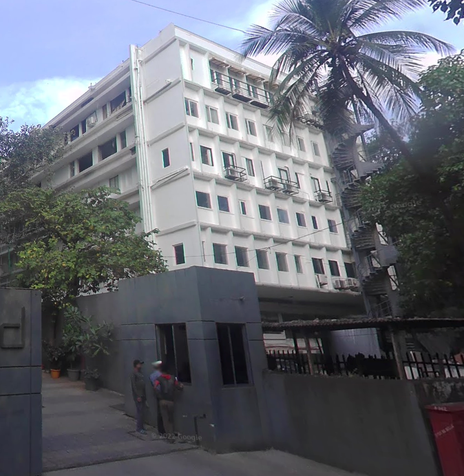 Office Space Semi Furnished in Nirlon House , Worli